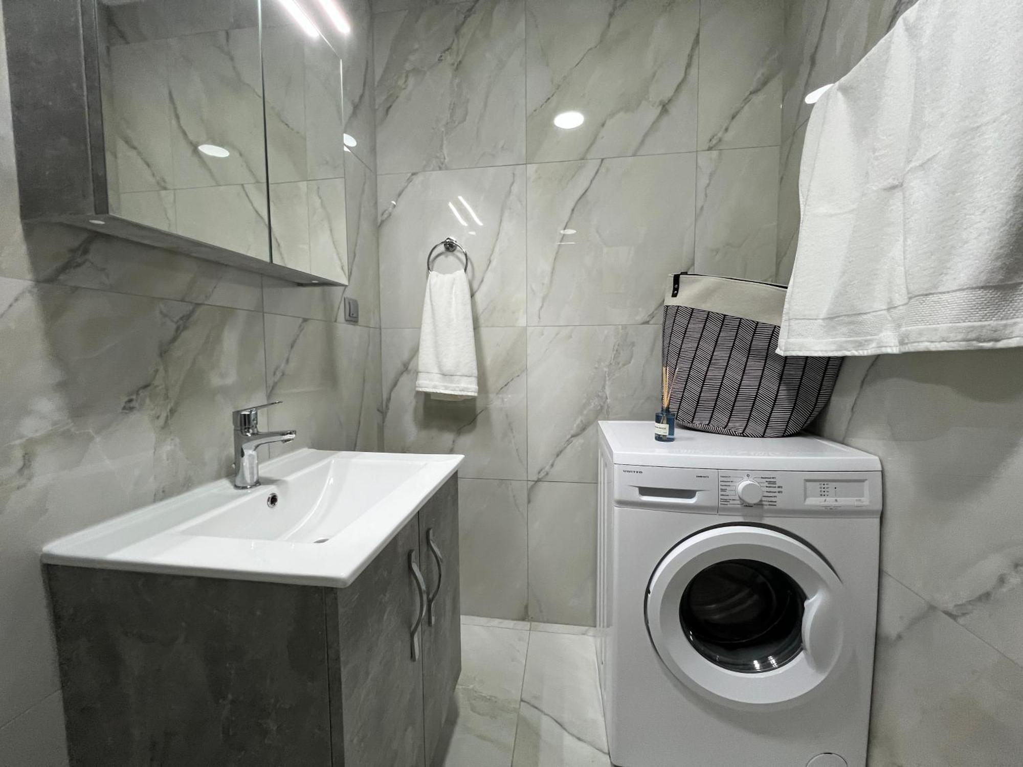Ag Deluxe Apartment Alexandroupolis Buitenkant foto